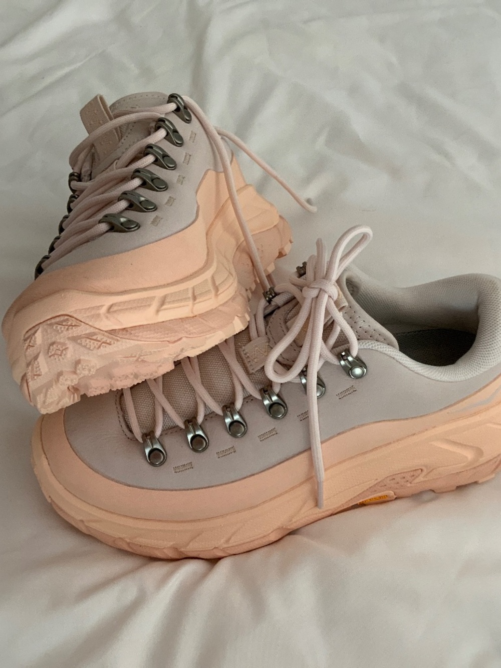 Like New Hoka Trail Shoes Peach Size 8